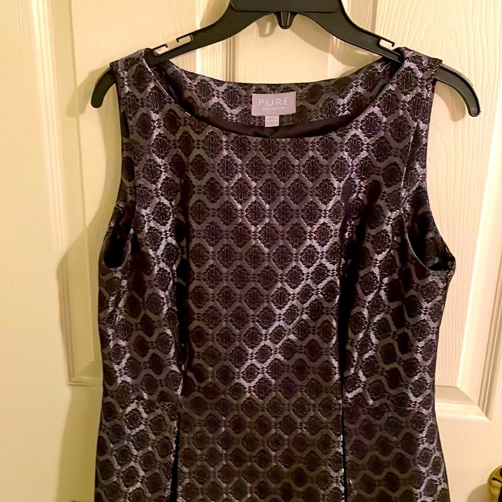 Women’s dress